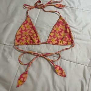 Benoa swim plumeria top